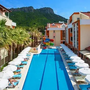 3* Hotel Lavia Kemer