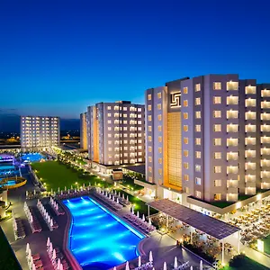 4* Hotel Grand Park Lara